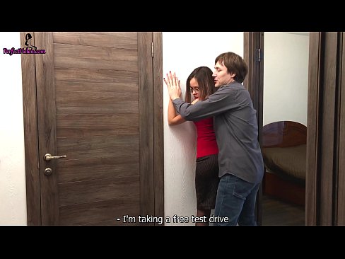 ❤️ Sexy Realtor sensually jerks his pussy and fucks while selling his apartment - Krempai ❤❌ ❌❤